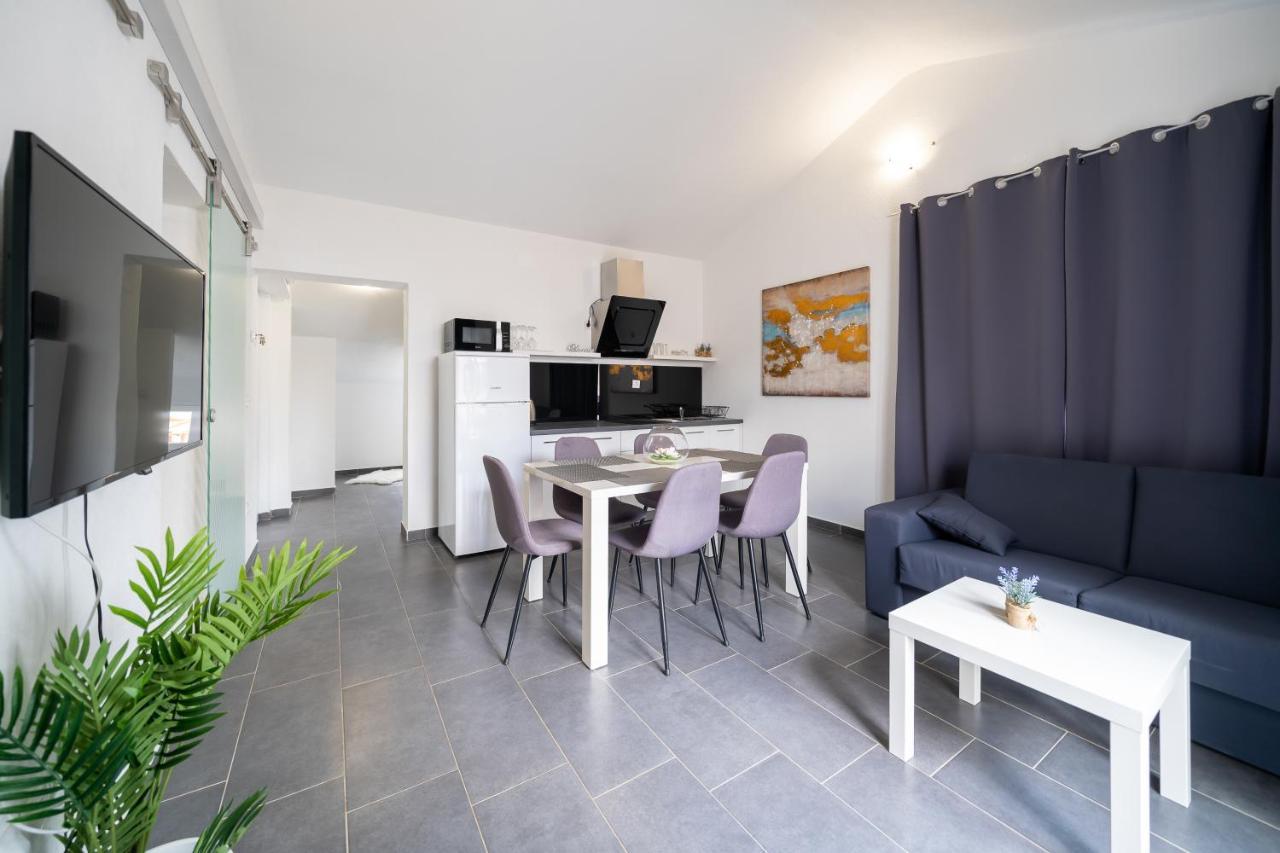 Holiday Apartments Amarilis Pakoštane エクステリア 写真
