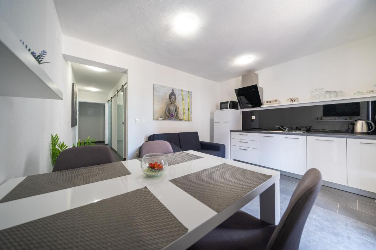 Holiday Apartments Amarilis Pakoštane エクステリア 写真
