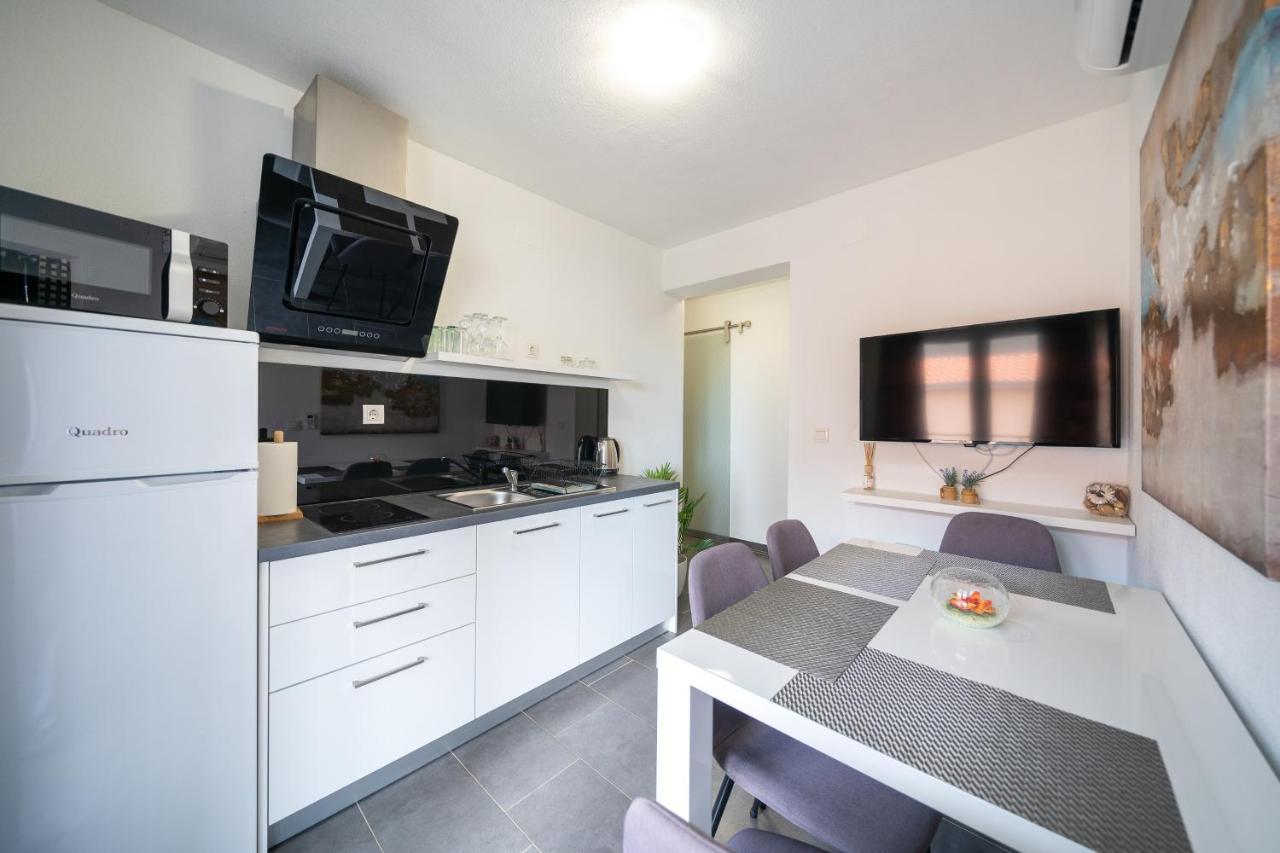 Holiday Apartments Amarilis Pakoštane エクステリア 写真
