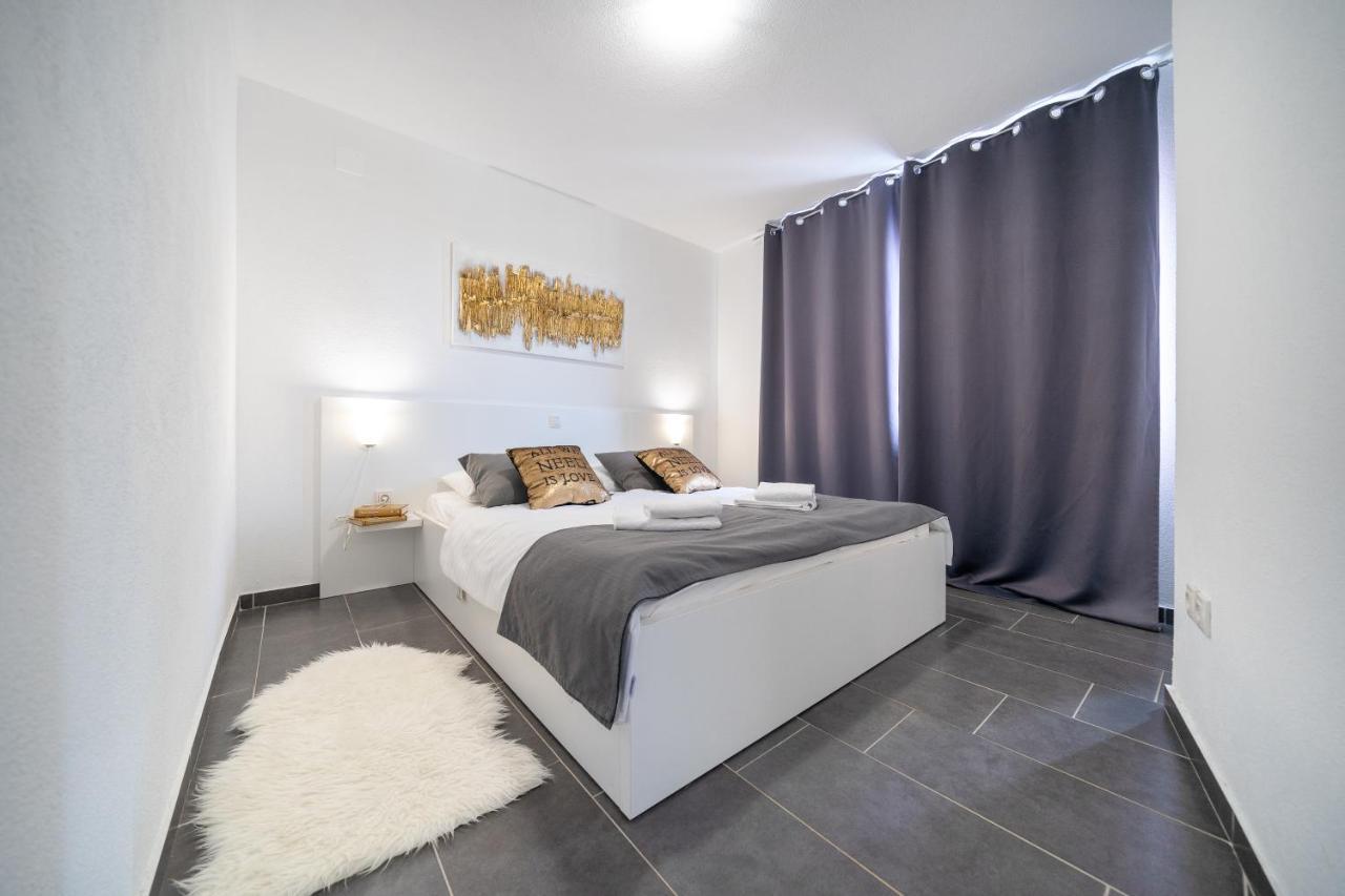 Holiday Apartments Amarilis Pakoštane エクステリア 写真
