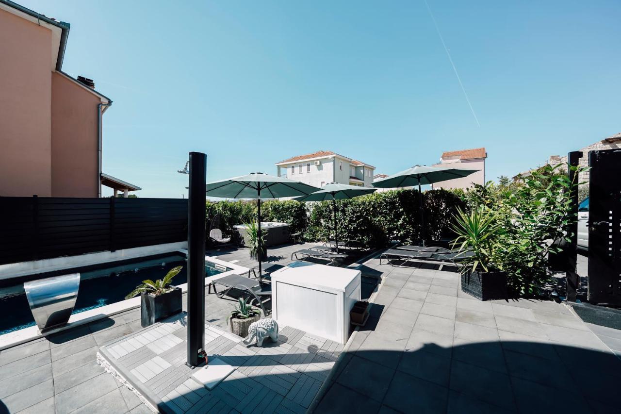 Holiday Apartments Amarilis Pakoštane エクステリア 写真