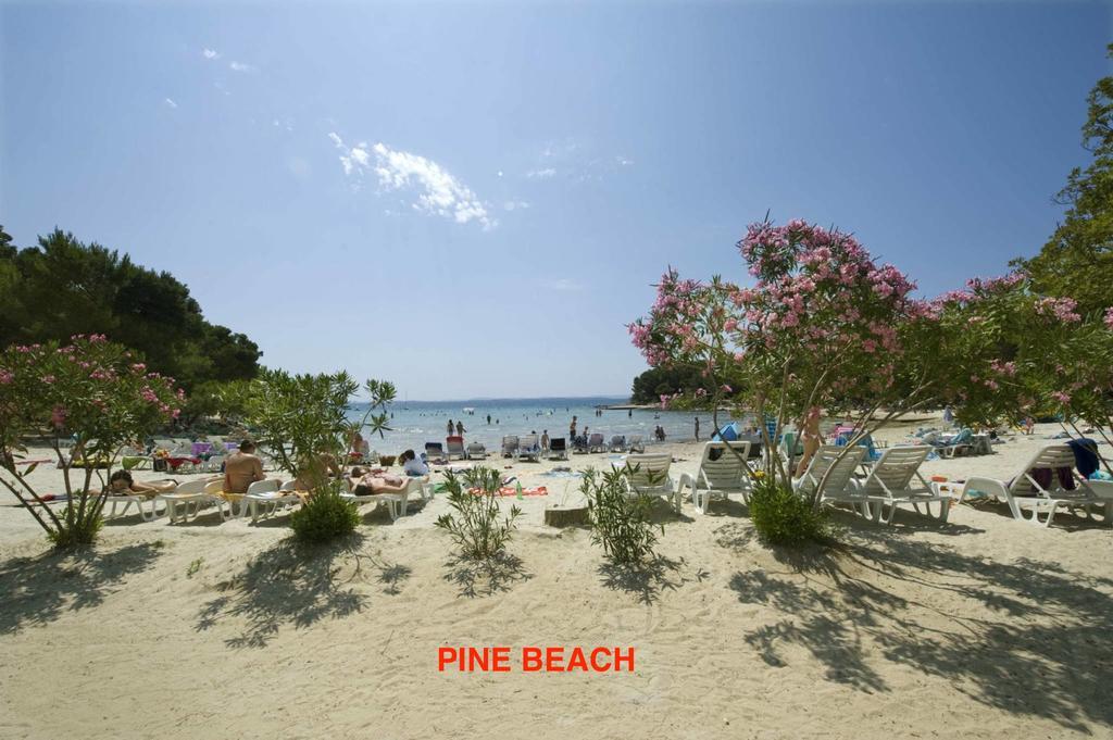 Holiday Apartments Amarilis Pakoštane エクステリア 写真
